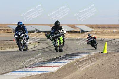 media/Nov-25-2023-TrackDaz (Sat) [[54fee2da70]]/Group B/Wheelie Bump (1220pm)/